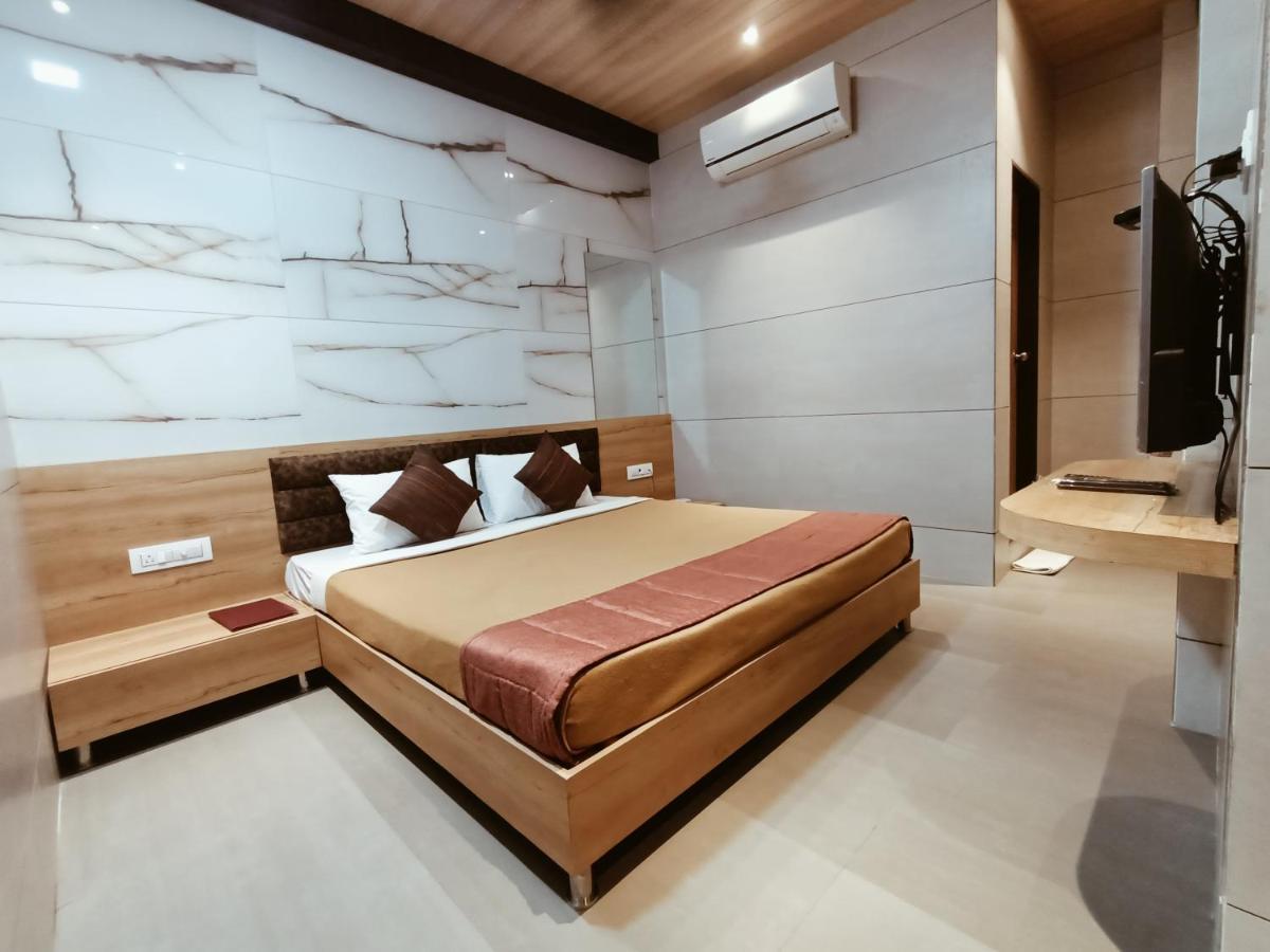 Hotel Prasad Nx Mumbai Luaran gambar
