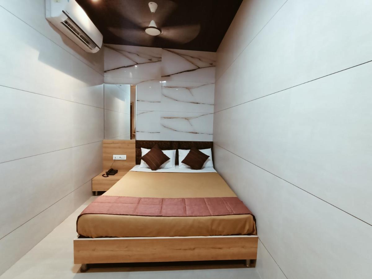 Hotel Prasad Nx Mumbai Luaran gambar