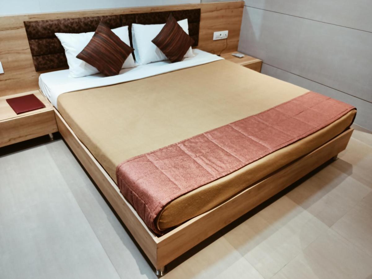 Hotel Prasad Nx Mumbai Luaran gambar