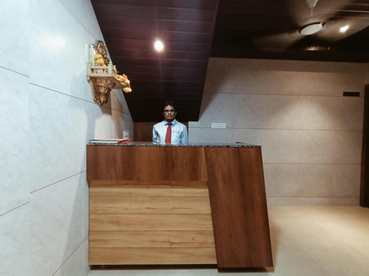 Hotel Prasad Nx Mumbai Luaran gambar