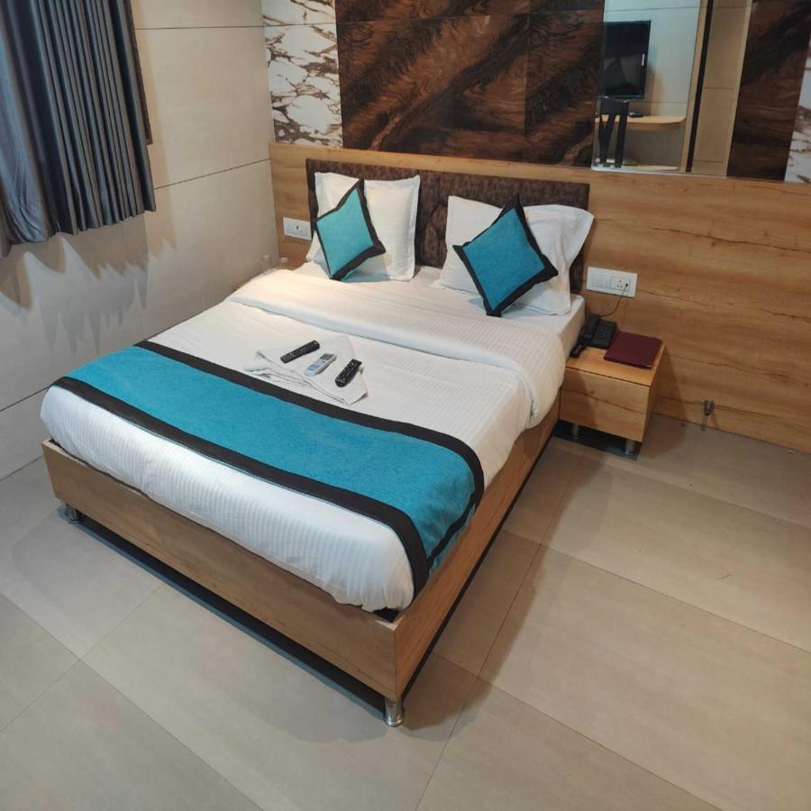 Hotel Prasad Nx Mumbai Luaran gambar